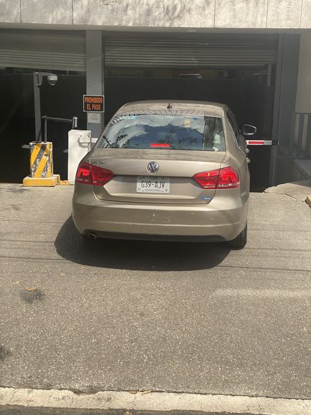 Volkswagen Passat • 2015 • 79,000 km 1