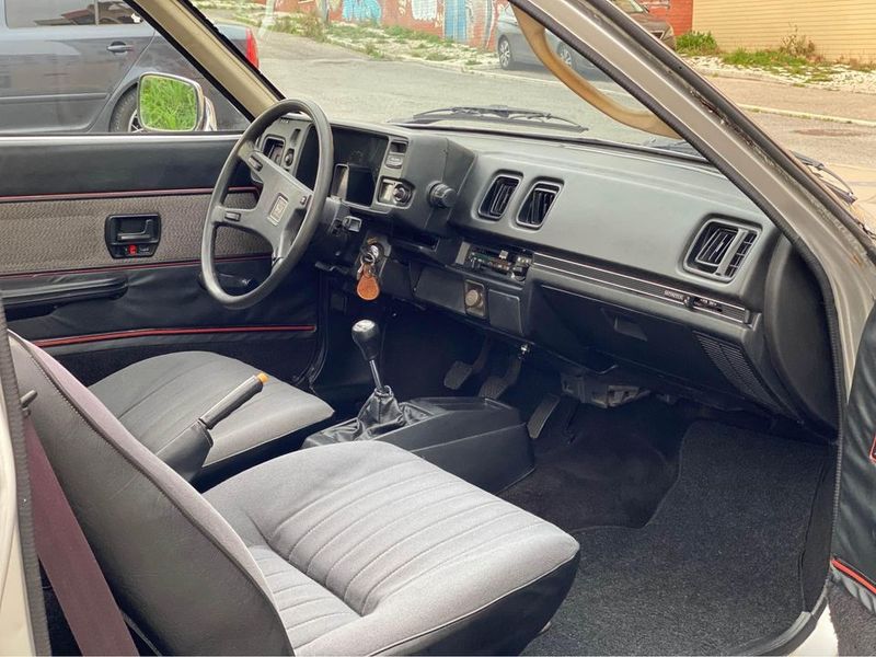 Honda Prelude • 1981 • 44,000 km 3