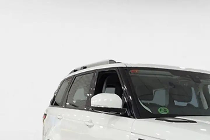 Land Rover Range Rover Sport • 2018 • 35,000 km 9