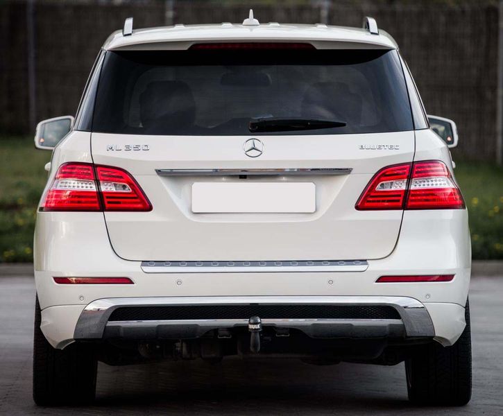 Mercedes-Benz ML350 • 2013 • 215,000 km 11