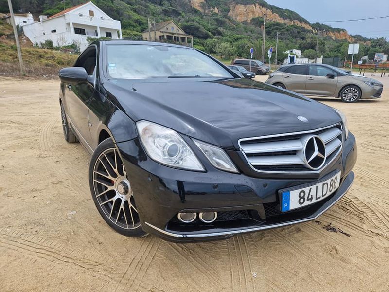 Mercedes-Benz E-Class • 2009 • 218,000 km 1