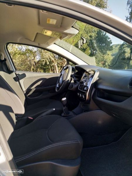 Renault Clio • 2018 • 300,000 km 3