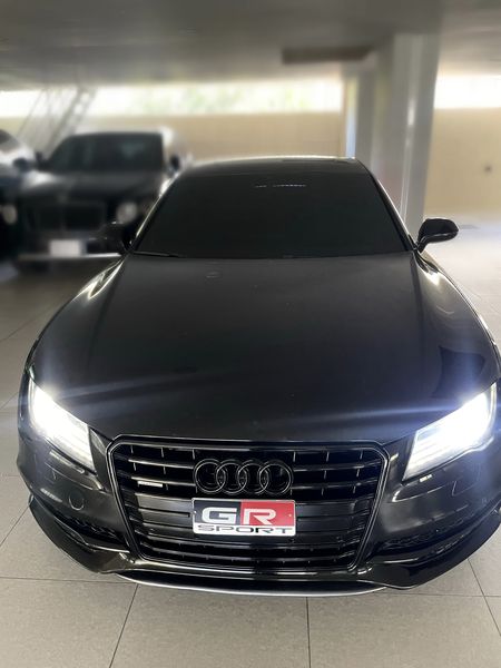 Audi A7 • 2014 • 10 km 1