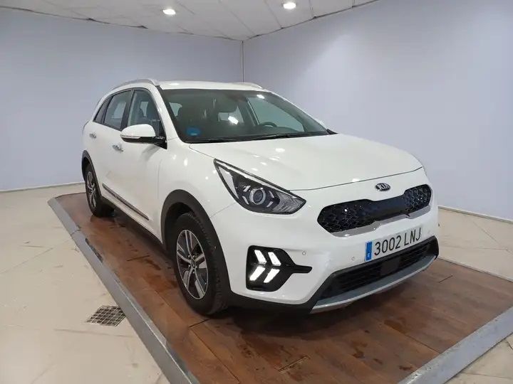 Kia Niro • 2021 • 21,000 km 1