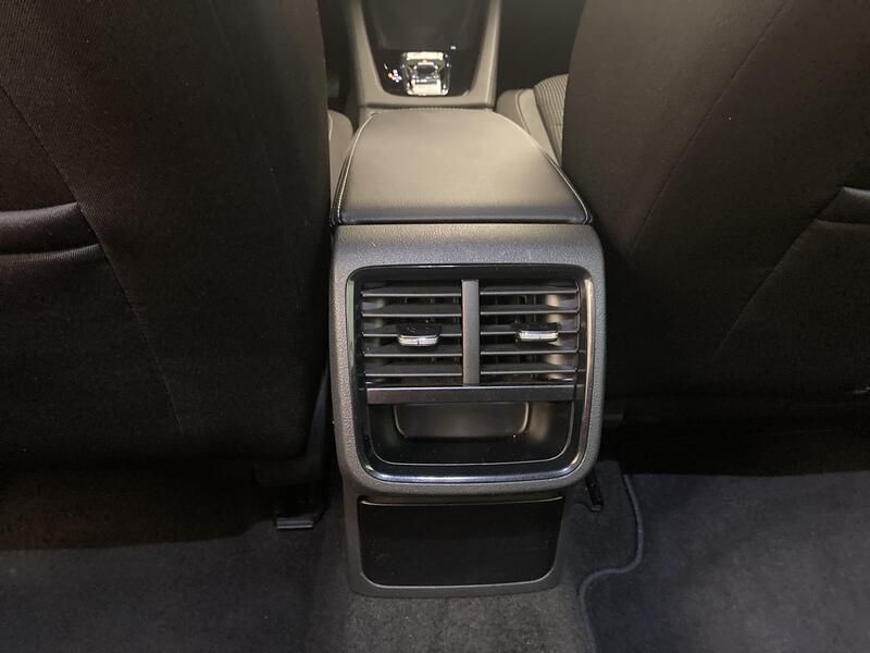 Škoda Octavia • 2023 • 78,186 km 13