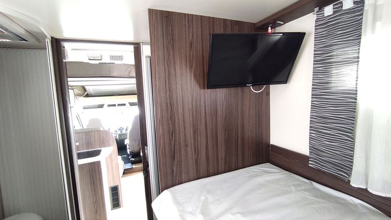 Ford Transit • 2019 • 31,000 km 12