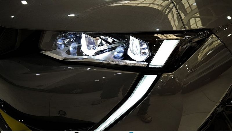 Peugeot 508 • 2021 • 39,700 km 10