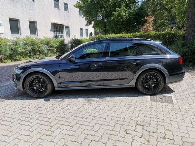 Audi A6 Allroad • 2015 • 171,000 km 8