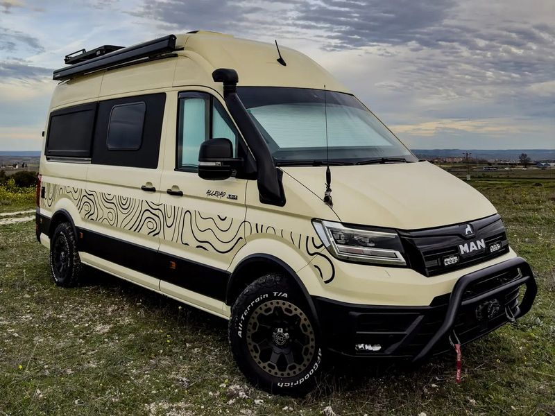 Mahindra Thar • 2021 • 46,250 km 5