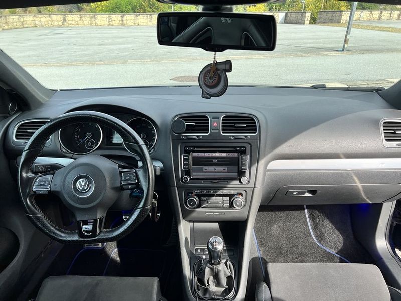 Volkswagen Golf • 2010 • 129,000 km 7