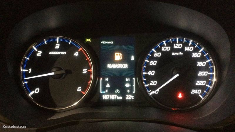 Mitsubishi Outlander • 2013 • 180,000 km 6