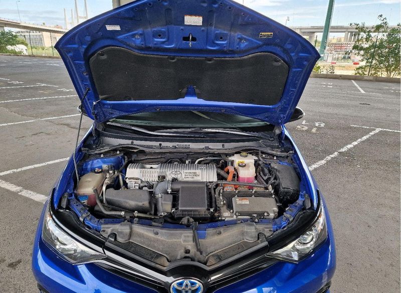 Toyota Auris • 2018 • 30,000 km 4