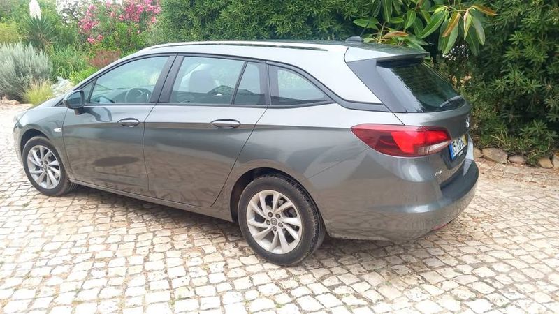 Opel Astra • 2019 • 74,000 km 3
