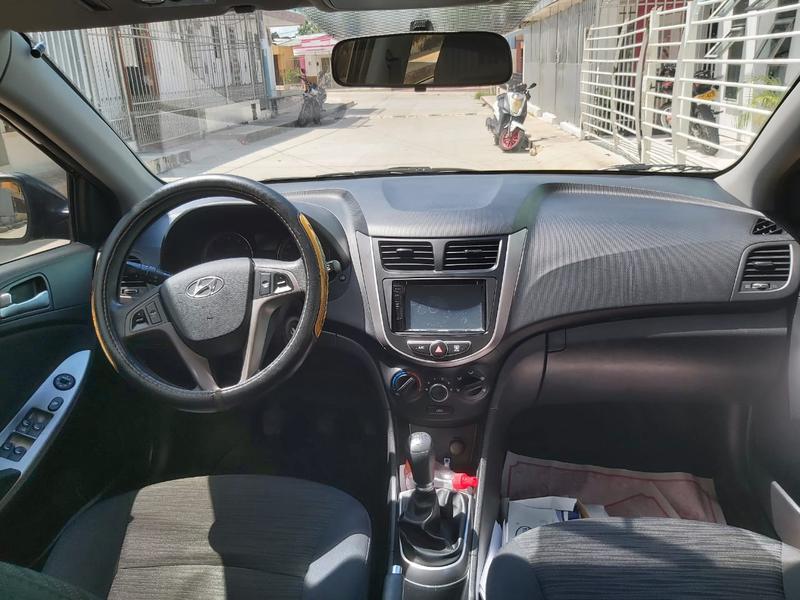 Hyundai Accent • 2016 • 42,340 km 1