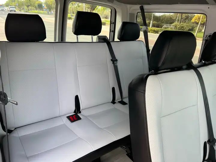 Volkswagen Caravelle • 2016 • 146,678 km 5