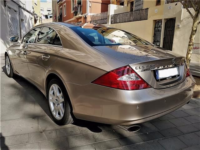 Mercedes-Benz CLS • 2007 • 162,000 km 6