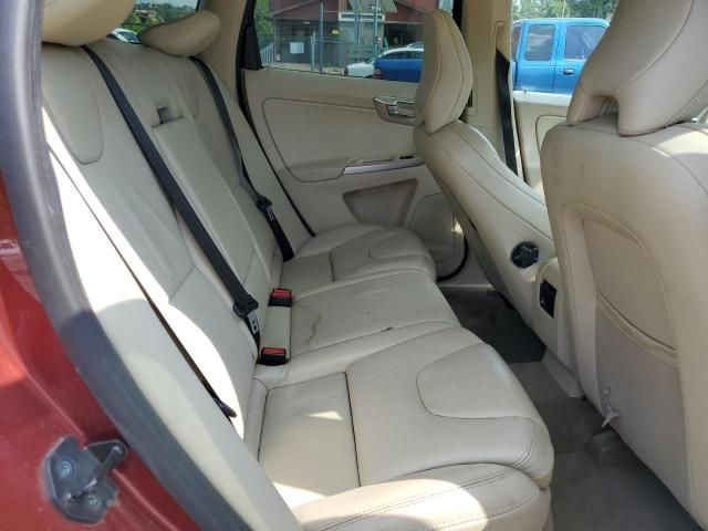 Volvo XC60 • 2010 • 10,000 mi 8