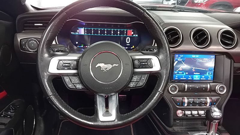 Ford Mustang • 2020 • 57,456 km 18