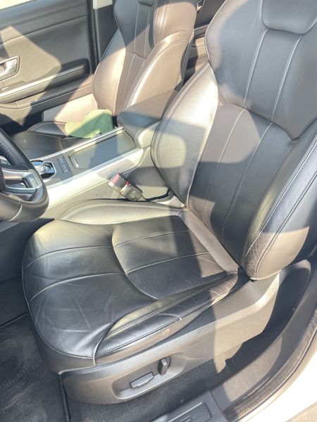 Land Rover Range Rover Evoque • 2018 • 140,000 km 5