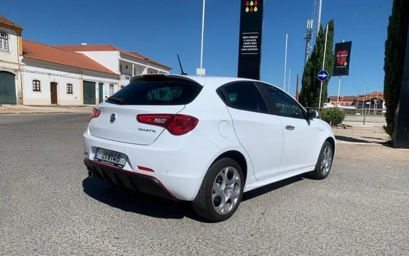 Alfa Romeo Giulietta • 2018 • 100 km 2