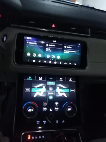 Land Rover Range Rover • 2019 • 3,771 km 3