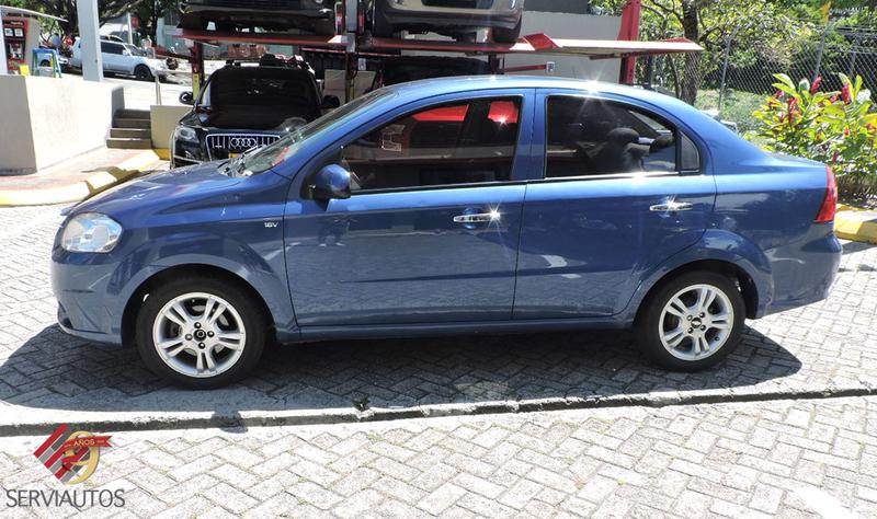 Chevrolet 1500 • 2011 • 73,600 km 3