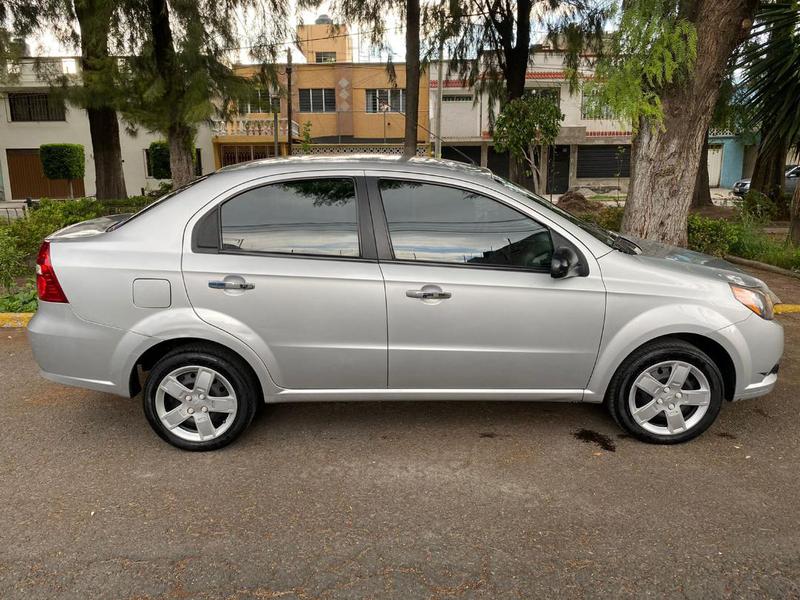 Chevrolet Aveo • 2015 • 115,000 km 6