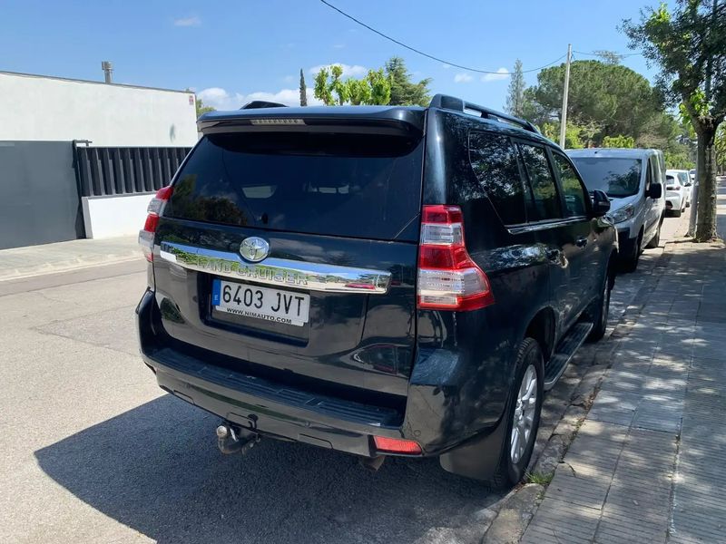 Toyota Land Cruiser • 2016 • 73,000 km 5