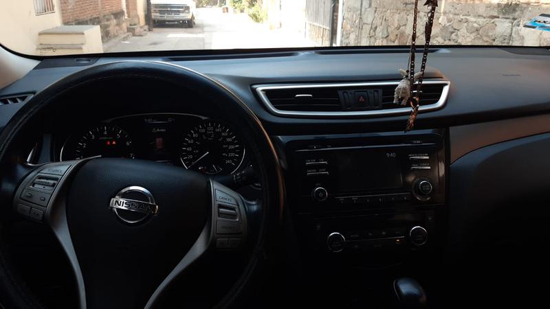 Nissan X-Trail • 2015 • 60,000 km 3