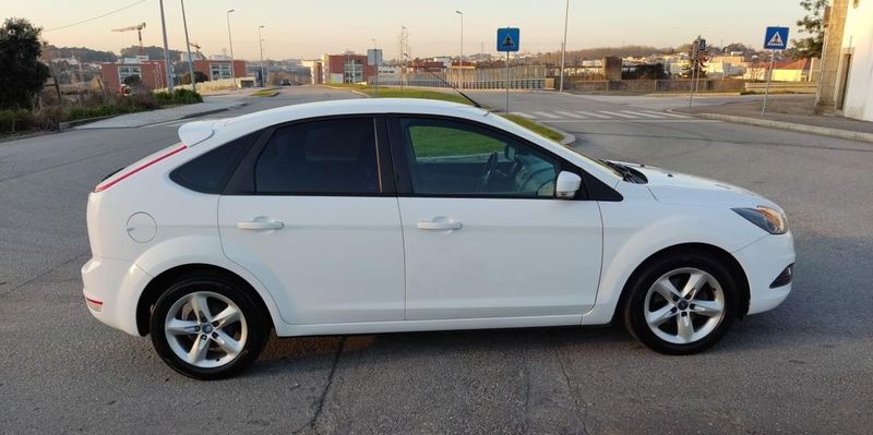 Ford Focus • 2010 • 200,000 km 6