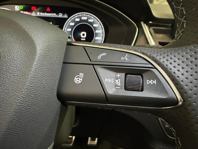 Audi SQ5 • 2023 • 8,000 km 16