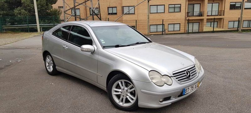 Mercedes-Benz C • 2002 • 250,000 km 1