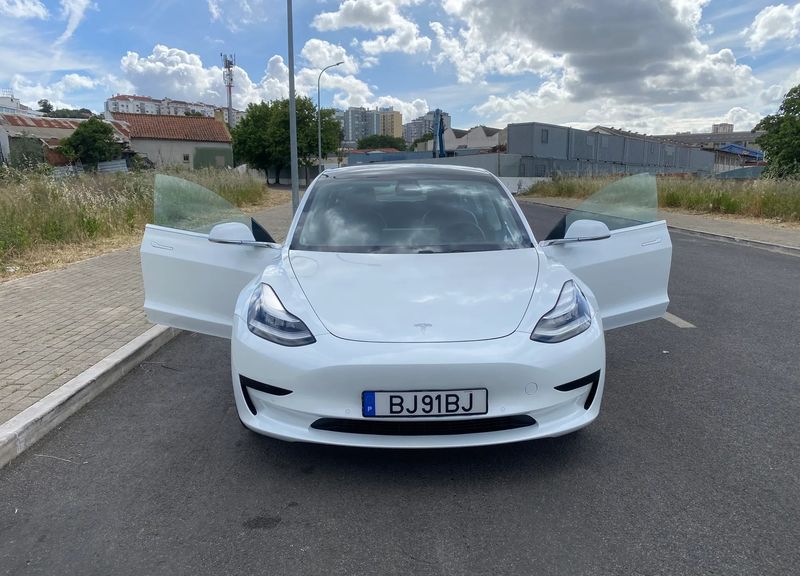 Tesla Model 3 • 2020 • 95,987 km 1