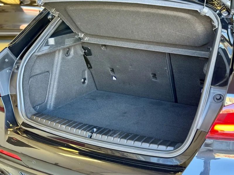 BMW 1 Series • 2021 • 51,000 km 13