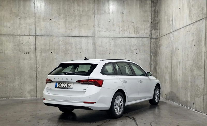 Škoda Octavia • 2023 • 7,550 km 4