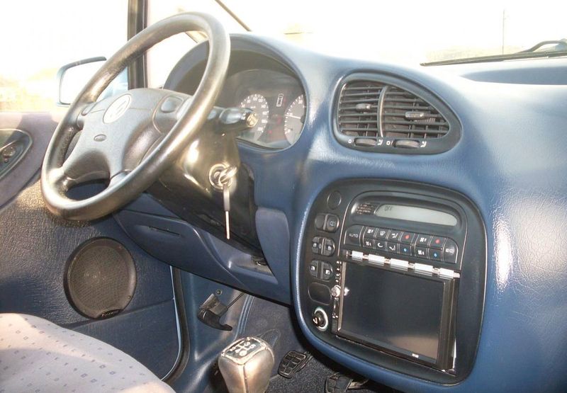 Volkswagen Sharan • 1999 • 349,999 km 6