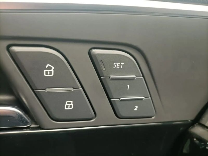 Audi A5 Sportback • 2017 • 95,200 km 12