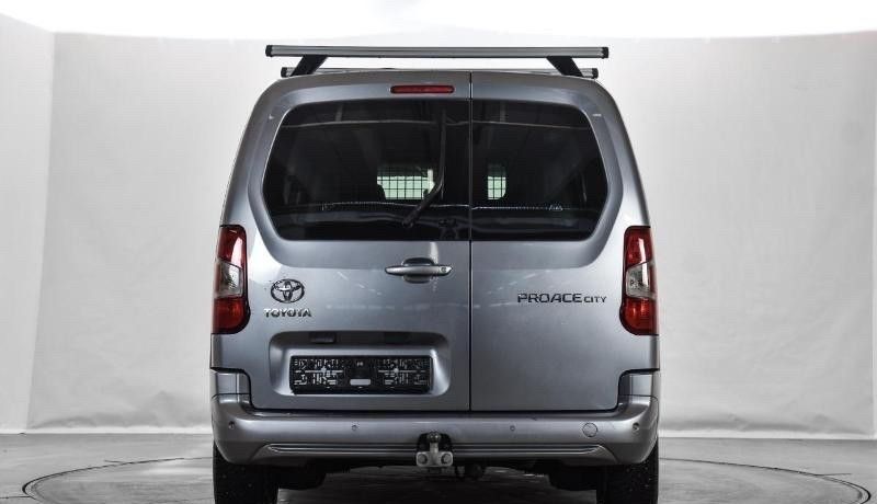 Toyota Paseo • 2020 • 75,000 km 1