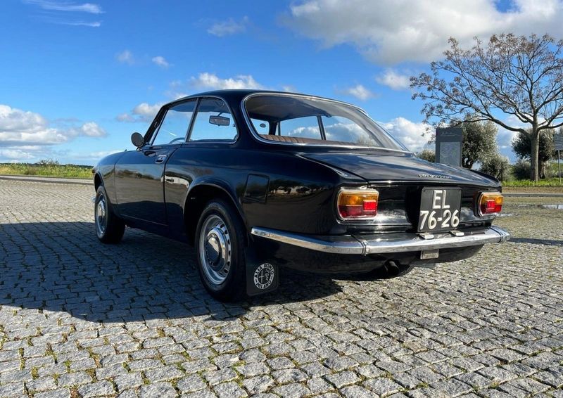 Alfa Romeo GT • 1972 • 30,150 km 3