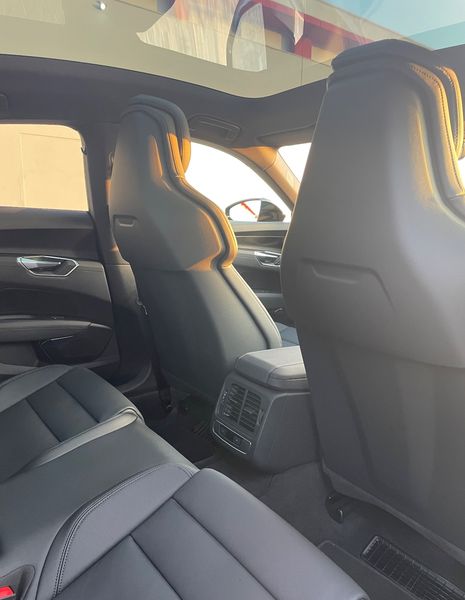 Audi e-tron Sportback • 2021 • 48,000 km 16