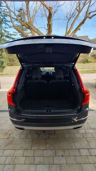Volvo XC90 • 2018 • 99,957 km 14