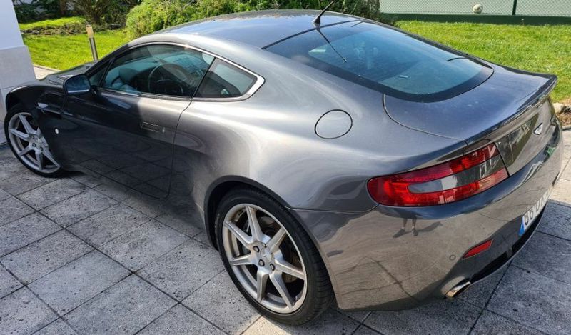 Aston Martin Vantage • 2006 • 41,000 km 1