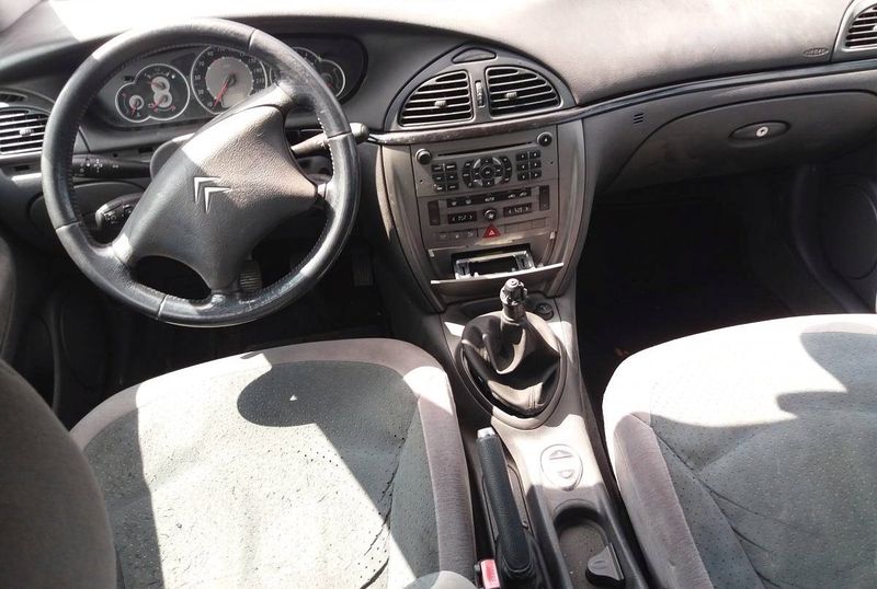 Citroën C5 • 2006 • 160,000 km 5