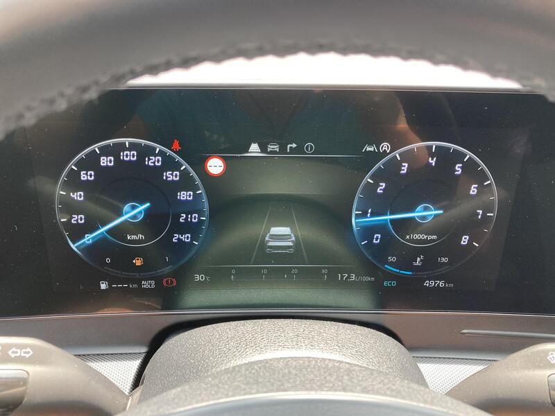 Kia Sportage • 2024 • 4,955 km 13