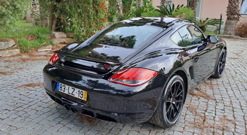 Porsche Cayman • 2011 • 57,850 km 2