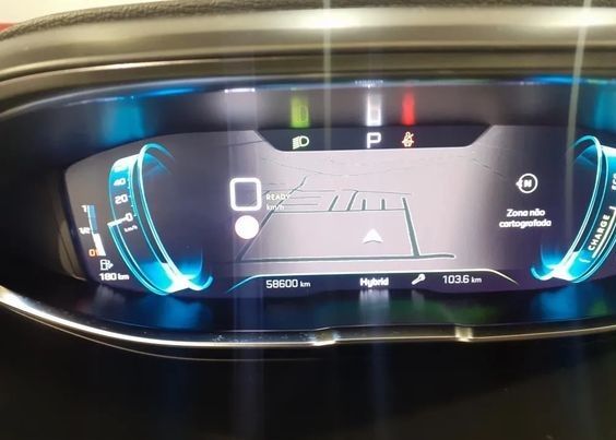 Peugeot 3008 • 2021 • 58,600 km 12