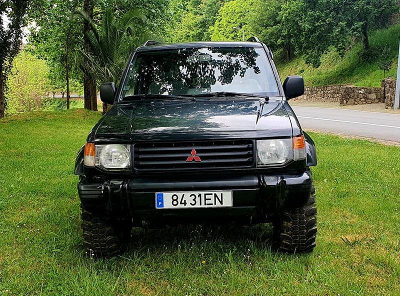Mitsubishi Pajero • 1994 • 80,000 km 3