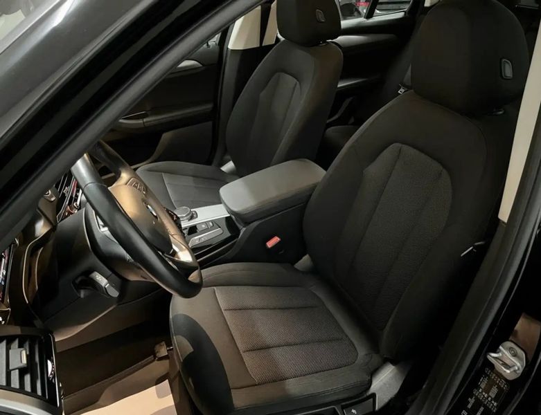 BMW X3 • 2020 • 116,000 km 9