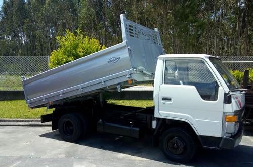Toyota Dyna • 1993 • 103,000 km 5