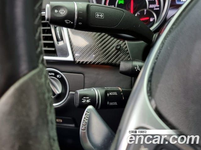 Mercedes-Benz GLE • 2018 • 102 km 14